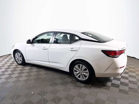 Certified 2023 Nissan Sentra S FWD image 6