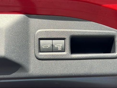 Certified 2024 Subaru Solterra Touring w/ Touring Package image 21