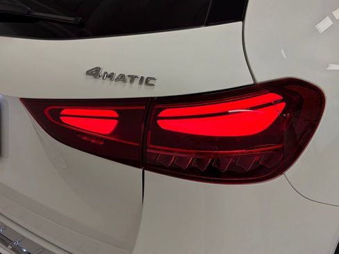 Certified 2025 Mercedes-Benz GLA 250 4MATIC image 11