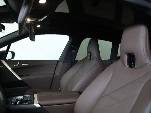 Certified 2025 BMW iX xDrive50 w/ Premium Package image 20