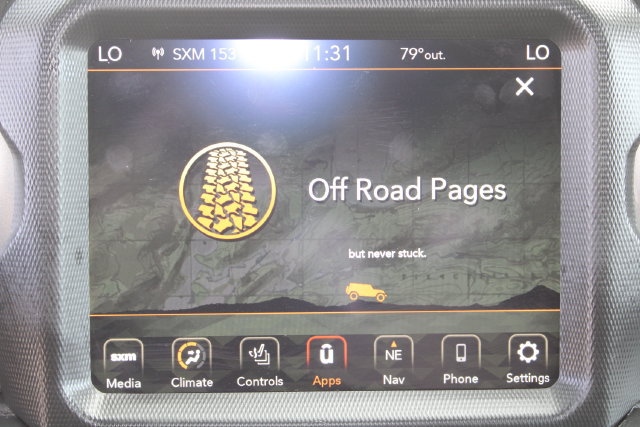 Used 2022 Jeep Wrangler Unlimited Sahara w/ Cold Weather Group AWD/4WD image 32