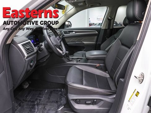 Used 2022 Volkswagen Atlas SE AWD/4WD image 13