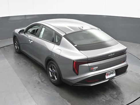 Used 2025 Kia K4 FWD image 37