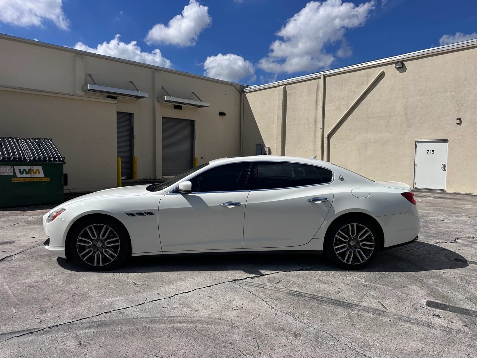 Used 2015 Maserati Quattroporte S Q4 AWD/4WD image 8