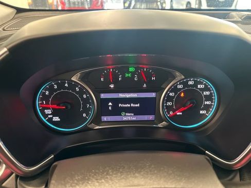 Used 2022 Chevrolet Equinox Premier FWD image 14