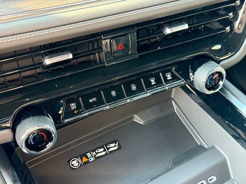 New 2025 Chevrolet Tahoe Premier image 17