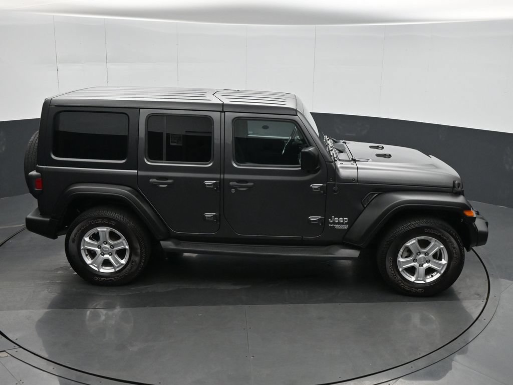 Used 2018 Jeep Wrangler Unlimited Sport AWD/4WD image 22