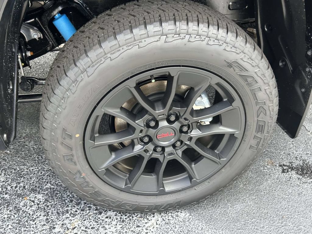 New 2026 Toyota Tundra Platinum w/ TRD Off-Road Package AWD/4WD image 10
