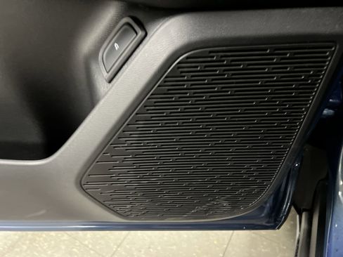 New 2026 Chevrolet Equinox LT w/ Convenience Package II image 59