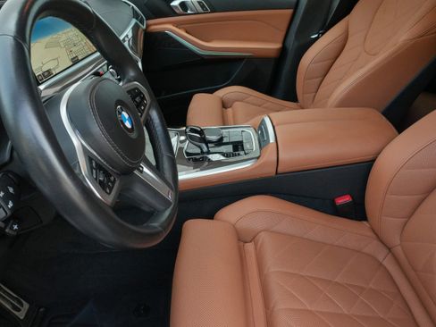 Used 2023 BMW X5 xDrive40i w/ M Sport Package AWD/4WD image 8