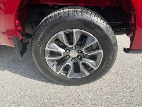 Used 2022 Chevrolet Silverado 1500 LT w/ All Star Edition Plus image 38