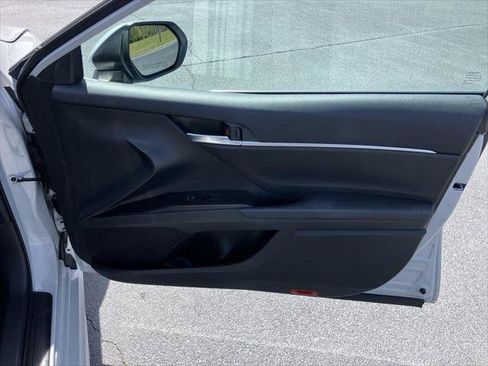 Certified 2023 Toyota Camry SE image 29