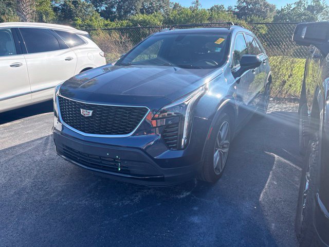 Used 2019 Cadillac XT4 Sport FWD image 1