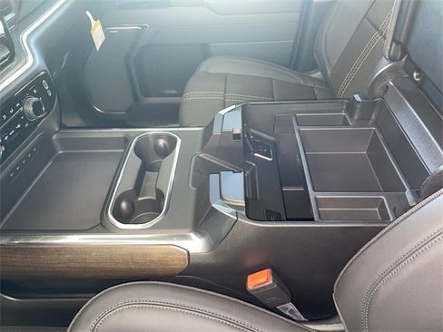 New 2026 Chevrolet Silverado 3500 High Country w/ High Country Premium Package image 25