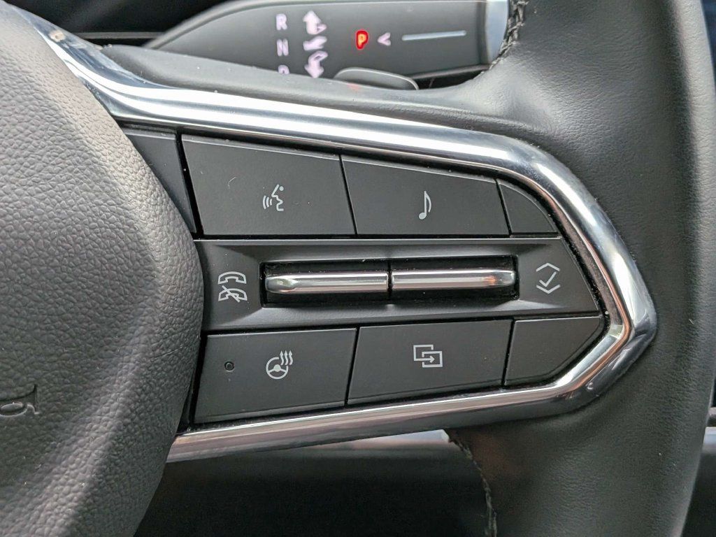 Used 2025 Chevrolet Equinox LT w/ Convenience Package II FWD image 25