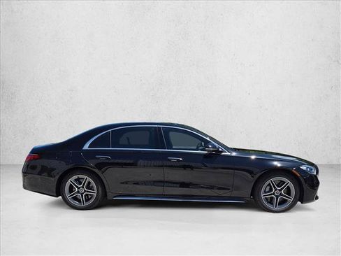 Used 2022 Mercedes-Benz S 580 4MATIC Sedan image 4