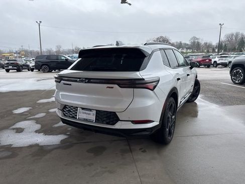 New 2025 Chevrolet Equinox EV RS FWD image 7