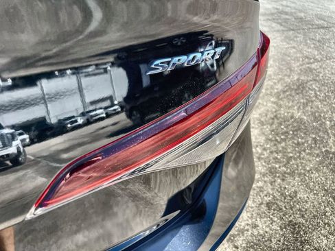Used 2025 Honda Civic Sport image 14