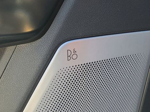 Used 2025 Ford F150 Platinum w/ Equipment Group 702A High image 21