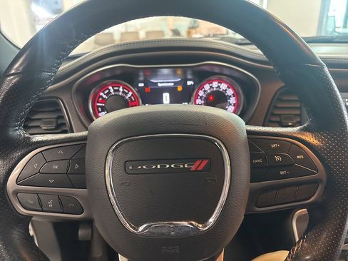 Used 2022 Dodge Challenger R/T w/ Plus Package image 13