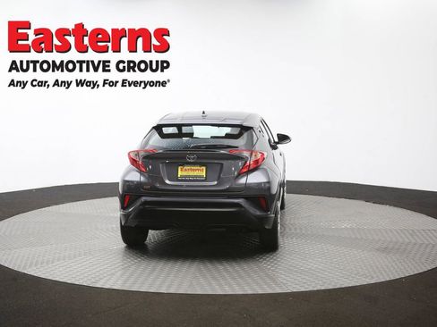 Used 2020 Toyota C-HR LE image 36