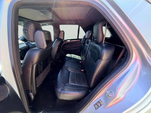 Used 2016 Mercedes-Benz GLE 400 4MATIC image 22