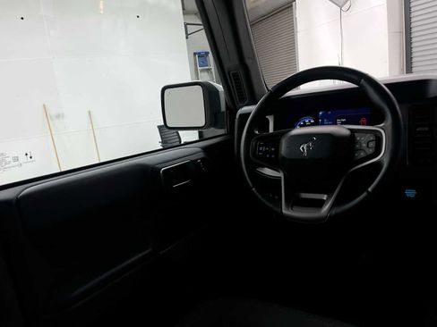 Used 2022 Ford Bronco Outer Banks AWD/4WD image 15