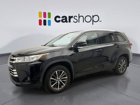 Used 2019 Toyota Highlander XLE image 1