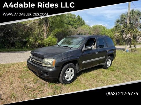 Used 2003 Chevrolet TrailBlazer LS w/ Preferred Equipment Group RWD image 1