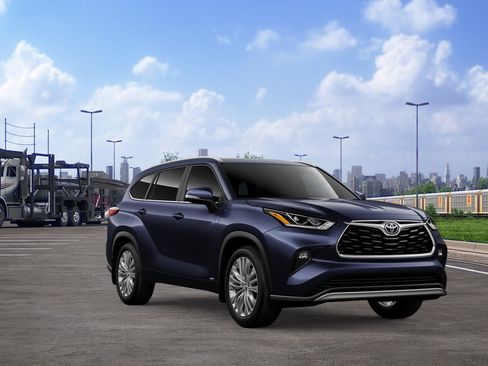 New 2026 Toyota Highlander Platinum AWD/4WD image 14