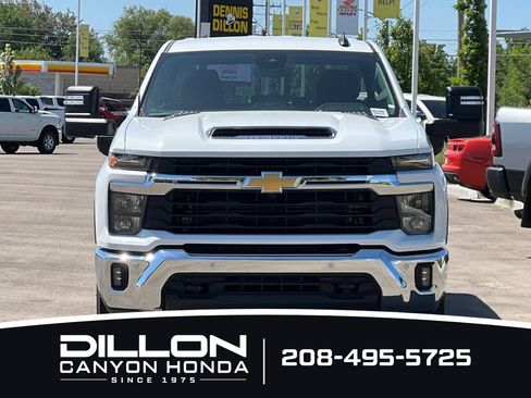 Used 2025 Chevrolet Silverado 3500 LT w/ Safety Package AWD/4WD image 9