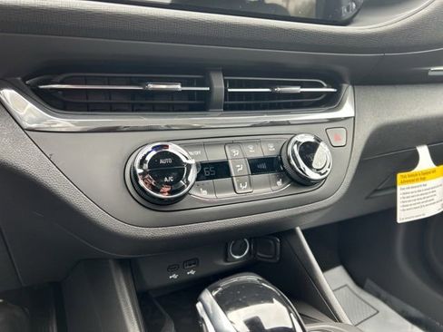 New 2026 Buick Envista Sport Touring w/ Convenience I Package FWD image 38
