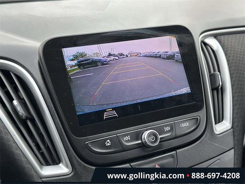 Used 2019 Chevrolet Malibu RS image 24