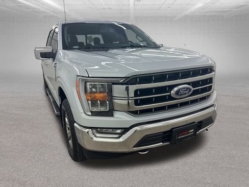 Used 2021 Ford F150 Lariat image 3