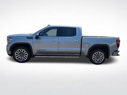 Used 2026 GMC Sierra 1500 Denali Ultimate w/ LPO, Black Badging Package