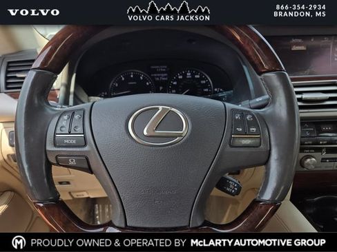 Used 2016 Lexus LS 460 AWD w/ Comfort Package image 23