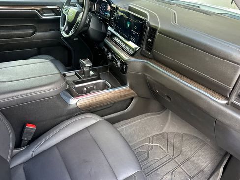 Used 2024 Chevrolet Silverado 1500 RST w/ Convenience Package II image 16