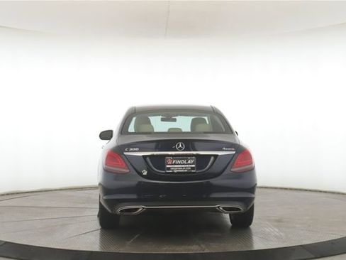 Used 2019 Mercedes-Benz C 300 4MATIC Sedan image 11