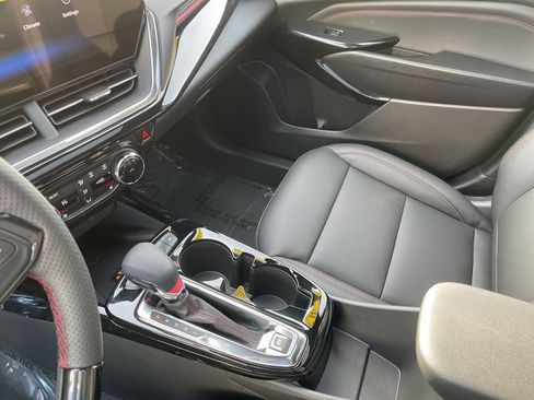 New 2026 Chevrolet Trax RS w/ Sunroof Package image 20