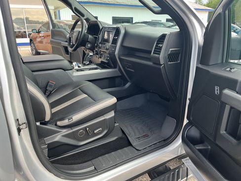 Used 2018 Ford F150 XLT w/ Equipment Group 302A Luxury AWD/4WD image 30