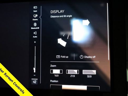 Used 2025 BMW 760i xDrive w/ Executive Package image 41