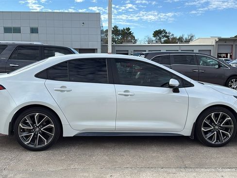 Used 2022 Toyota Corolla SE image 5