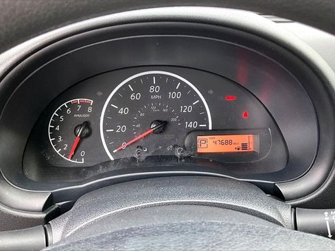 Used 2017 Nissan Versa S Plus image 12