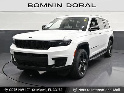 Used 2023 Jeep Grand Cherokee L Laredo