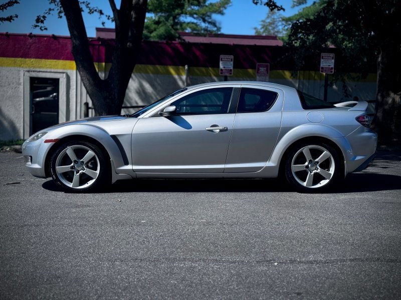 Used 2004 MAZDA RX-8 w/ AT Touring Pkg RWD image 4