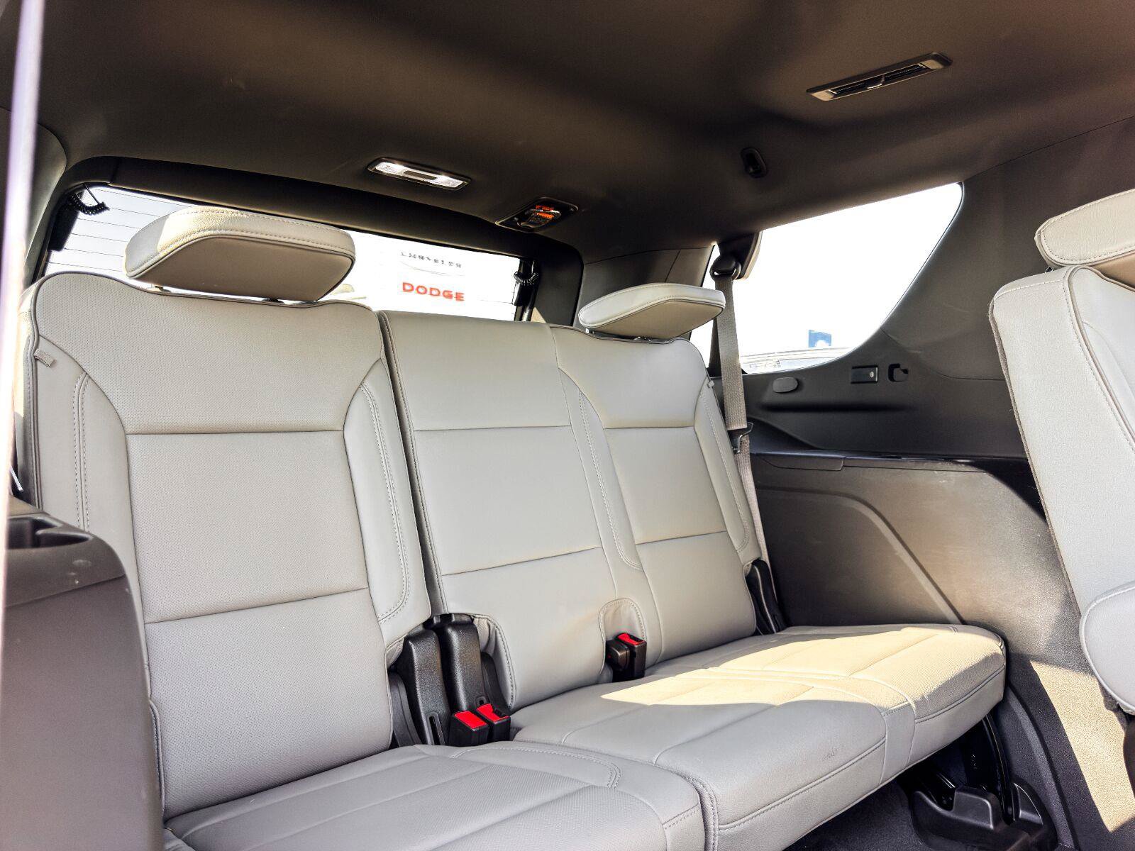Used 2023 GMC Yukon SLT w/ SLT Premium Package RWD image 27