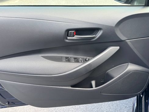 Used 2026 Toyota Corolla LE FWD image 17
