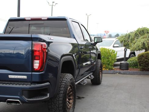 Used 2020 GMC Sierra 1500 Elevation AWD/4WD image 7