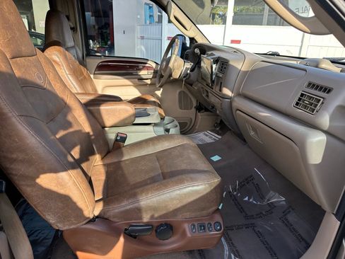Used 2003 Ford Excursion Limited RWD image 10
