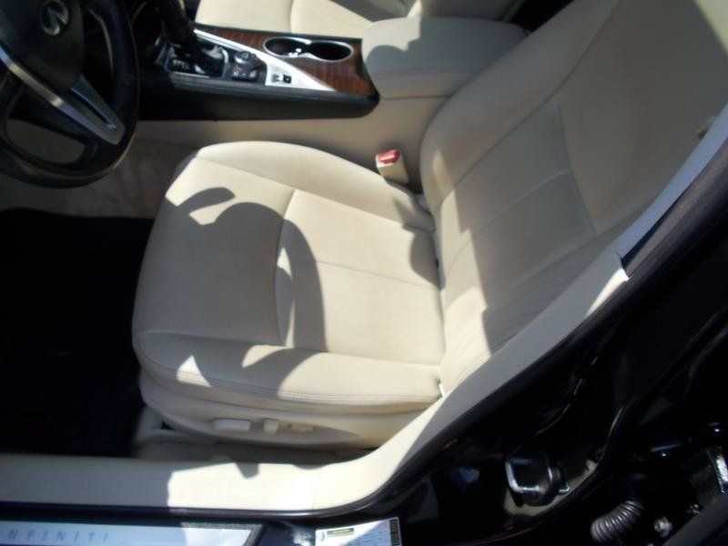 Used 2018 INFINITI Q50 Luxe w/ Essential Package (3.0T Luxe) RWD image 25